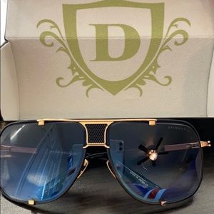 Dita Mach 5 titanium